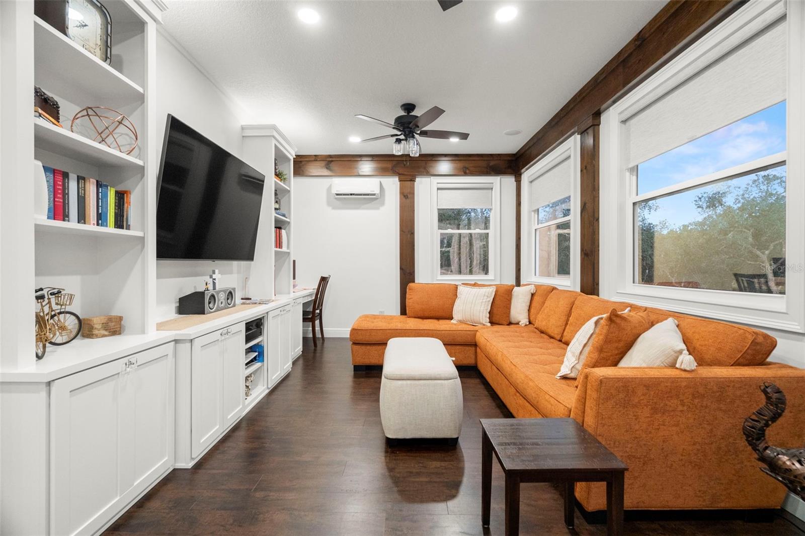 RIDGE MANOR ESTATE - Residential