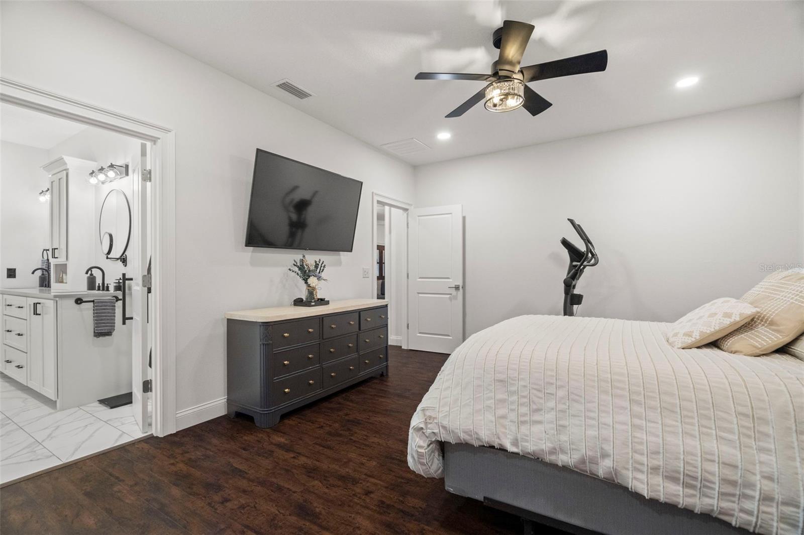 RIDGE MANOR ESTATE - Residential