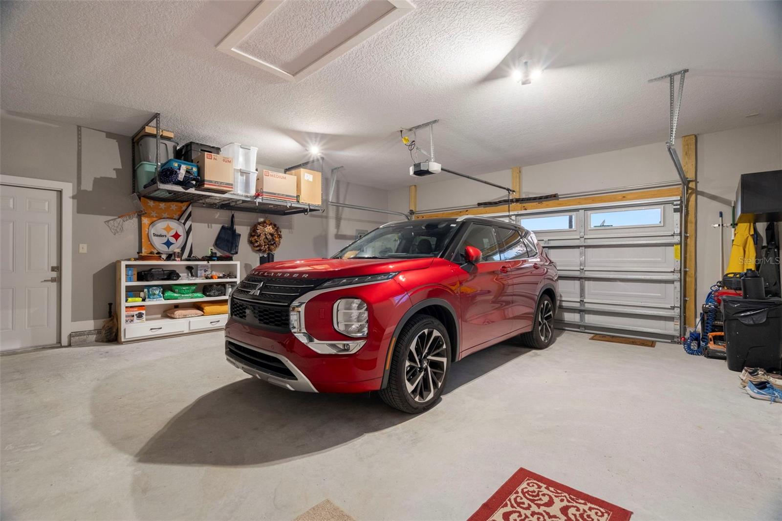 RIDGE MANOR ESTATE - Residential