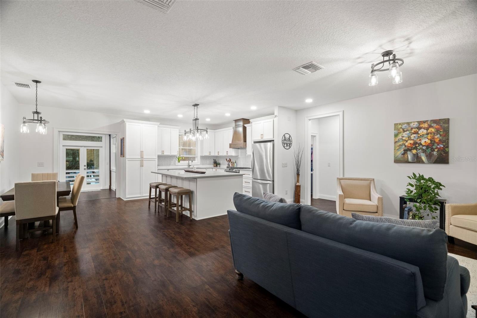 RIDGE MANOR ESTATE - Residential