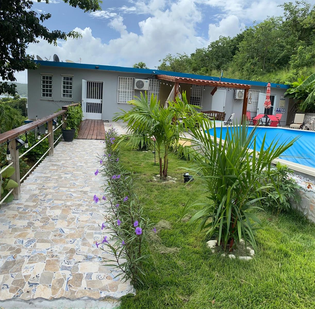 SUBDIVISIÓN LEGAL DE FLAMENCO - Residential