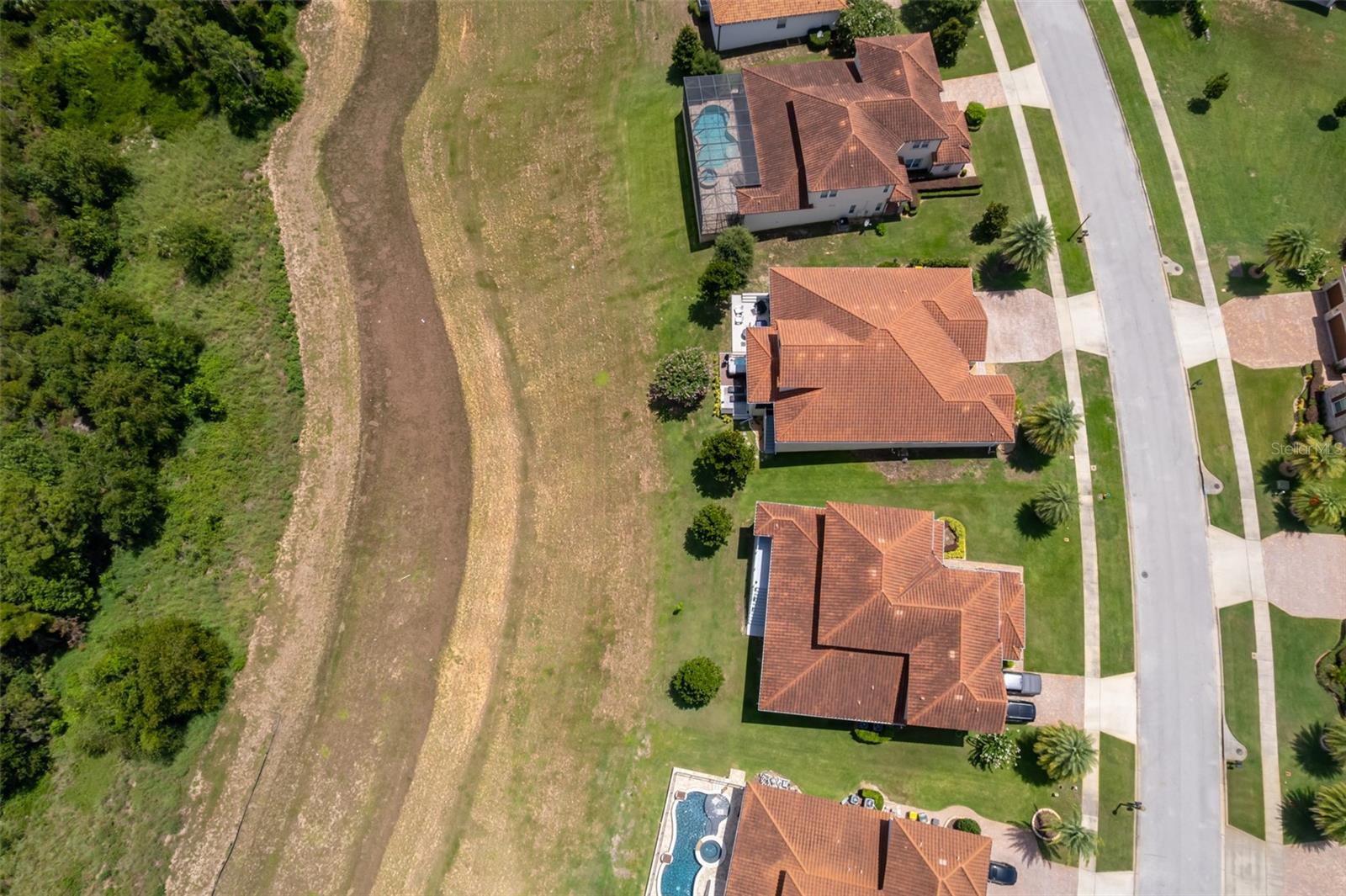 BELLA LAGO - Residential