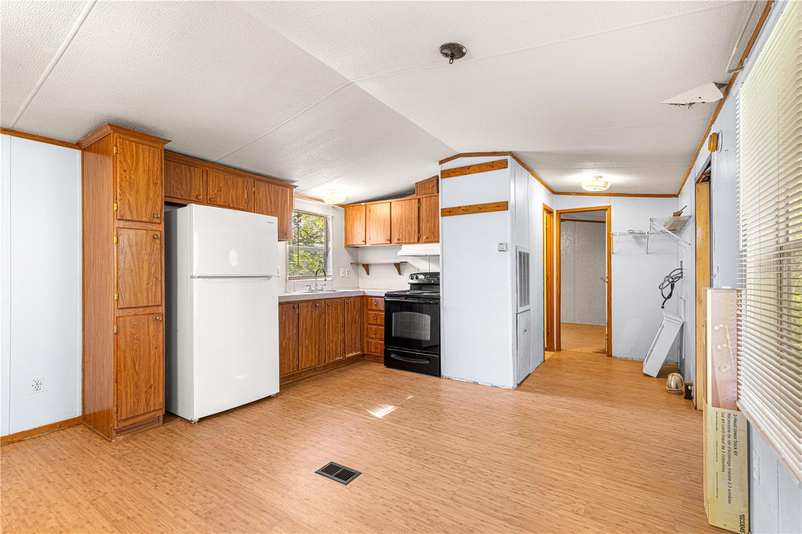 FOREST LAKES PARK - Residential