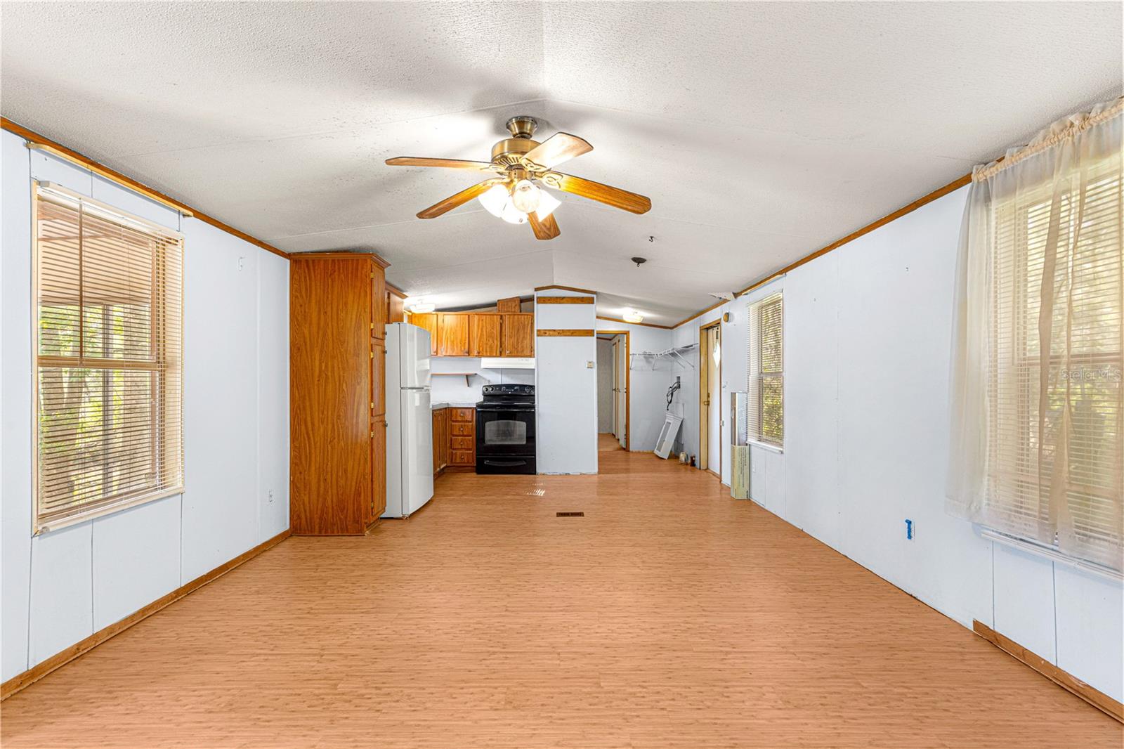 FOREST LAKES PARK - Residential