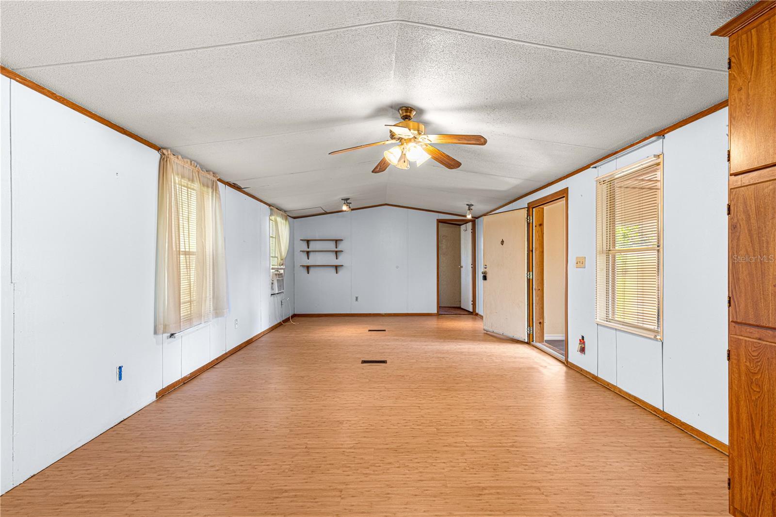 FOREST LAKES PARK - Residential