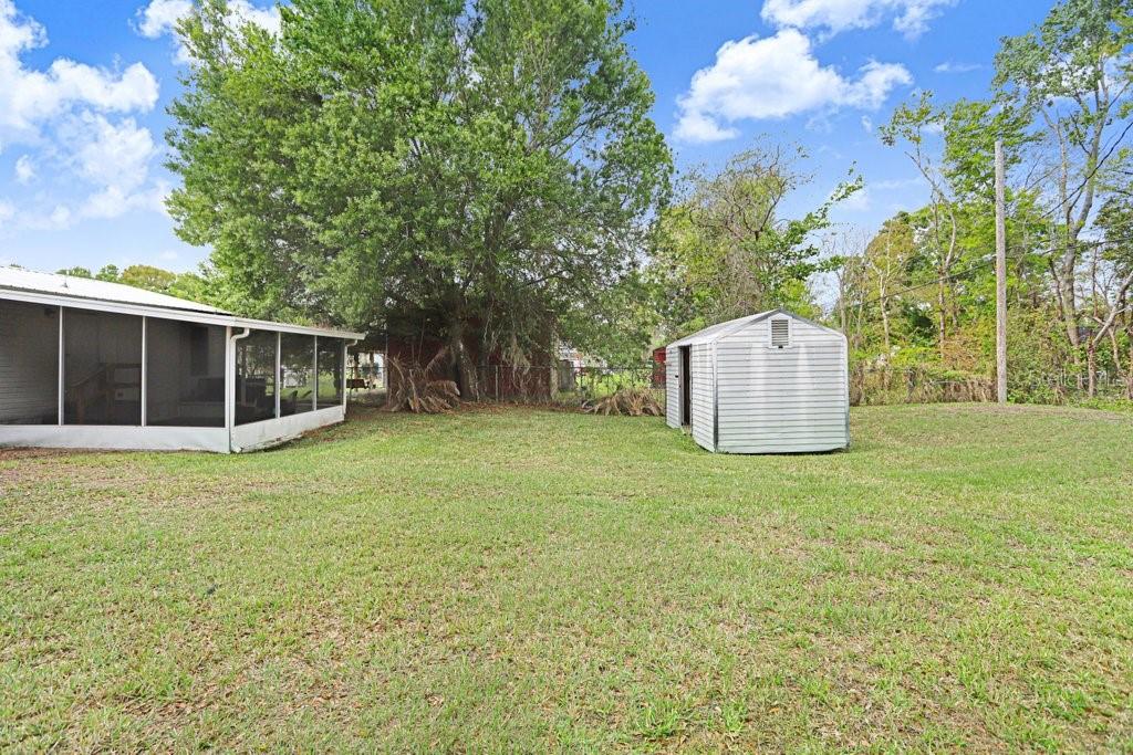 LEISURE ESTATES - Residential