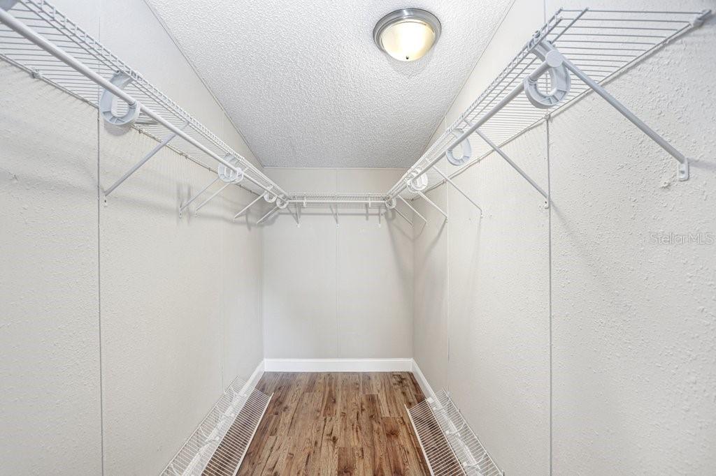 LEISURE ESTATES - Residential