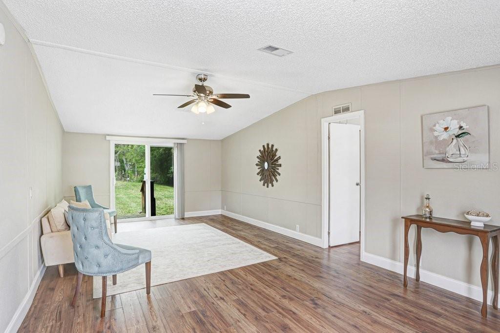 LEISURE ESTATES - Residential