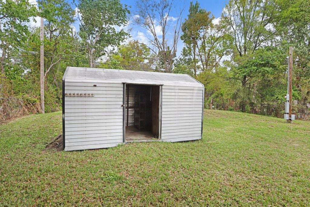 LEISURE ESTATES - Residential