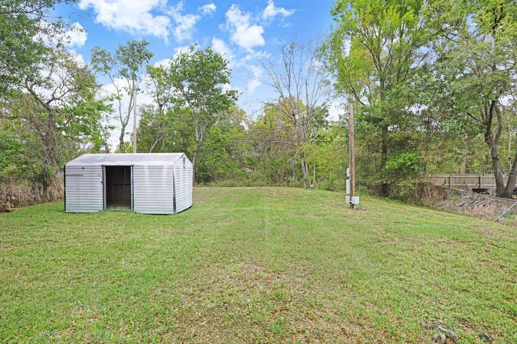 LEISURE ESTATES - Residential