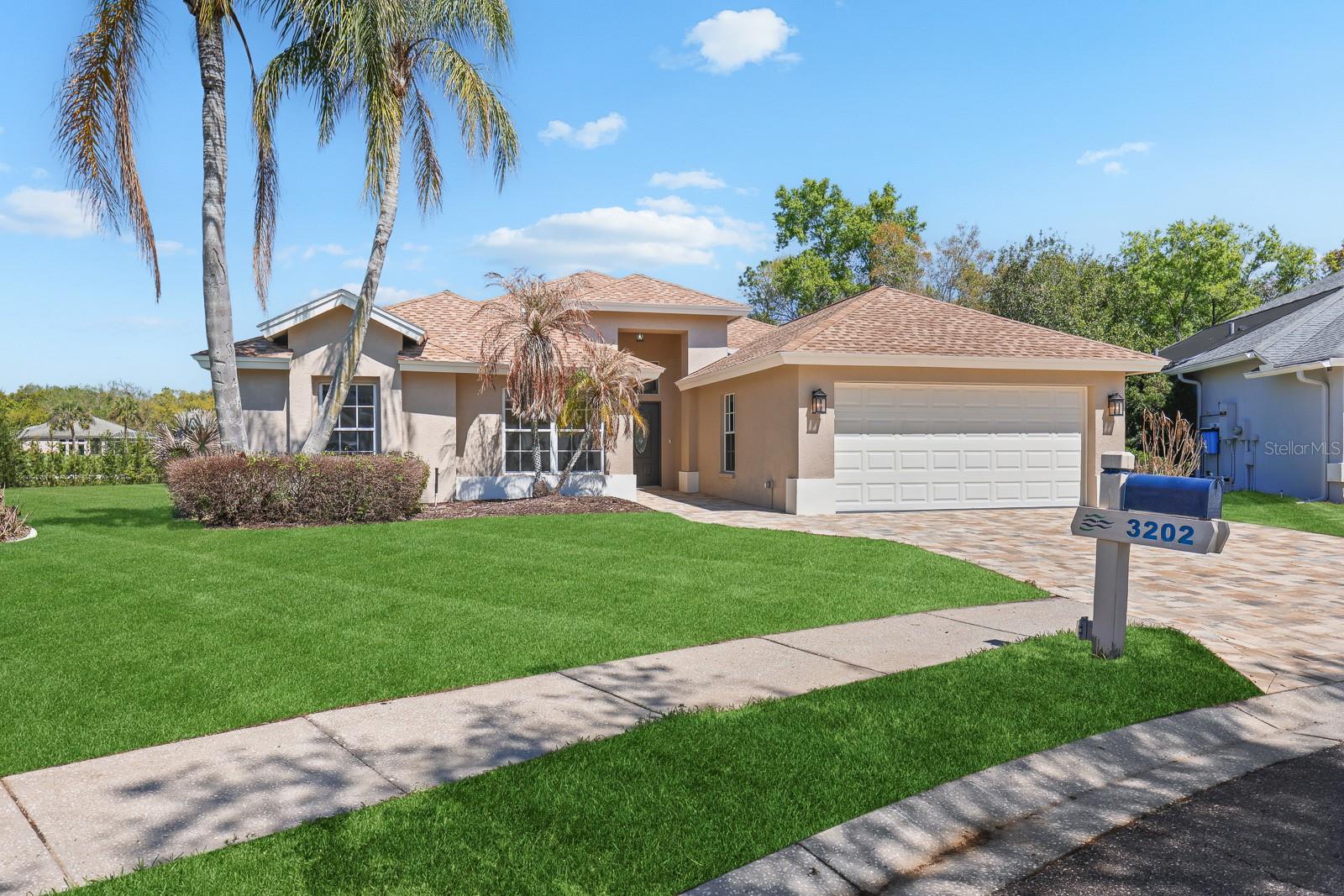 RIVER HILLS COUNTRY CLUB PH - Residential Lease