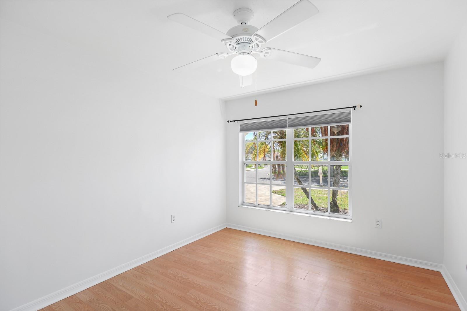 RIVER HILLS COUNTRY CLUB PH - Residential Lease