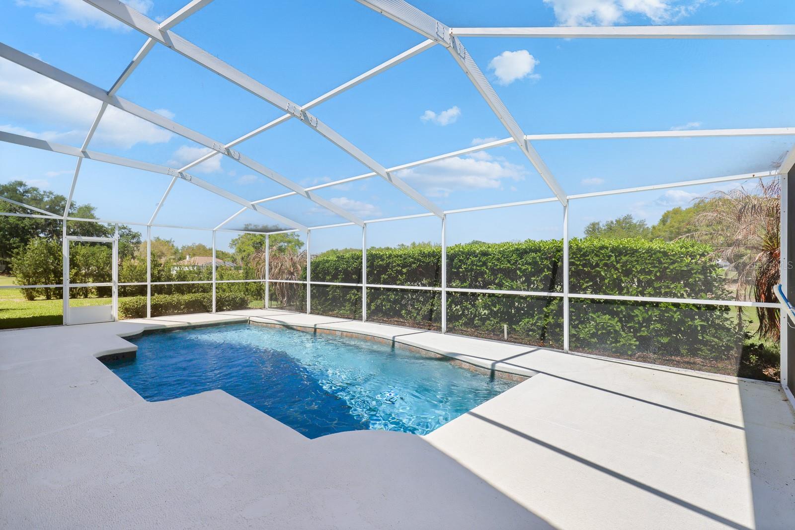 RIVER HILLS COUNTRY CLUB PH - Residential Lease