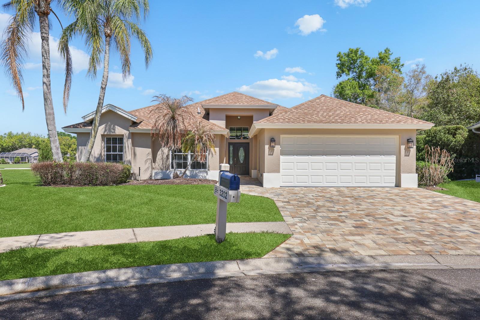 RIVER HILLS COUNTRY CLUB PH - Residential Lease