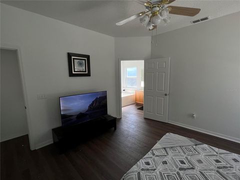 A home in DAVENPORT