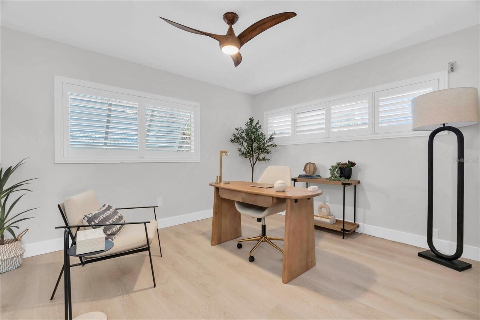 SUNRAY BEACH HOMES - Residential