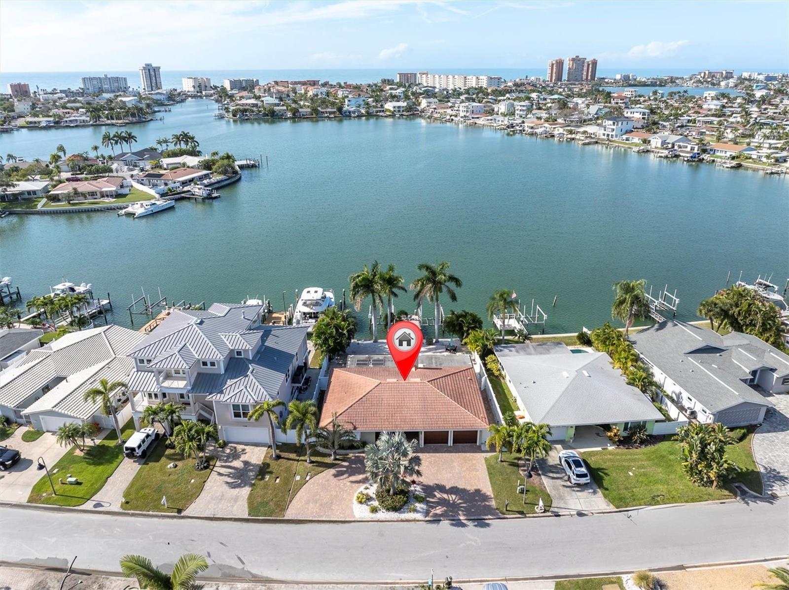 SUNRAY BEACH HOMES - Residential