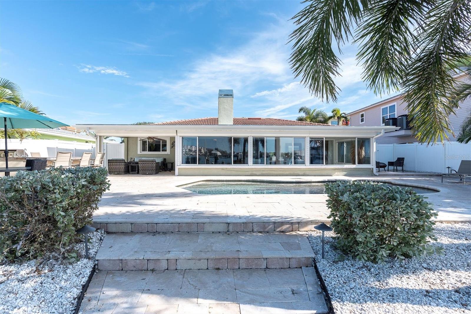 SUNRAY BEACH HOMES - Residential