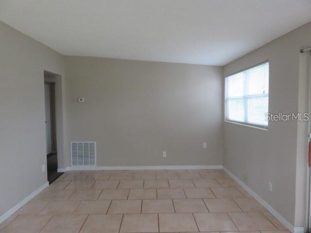 BAYSHORE GARDENS SEC 9-B - Residential Lease