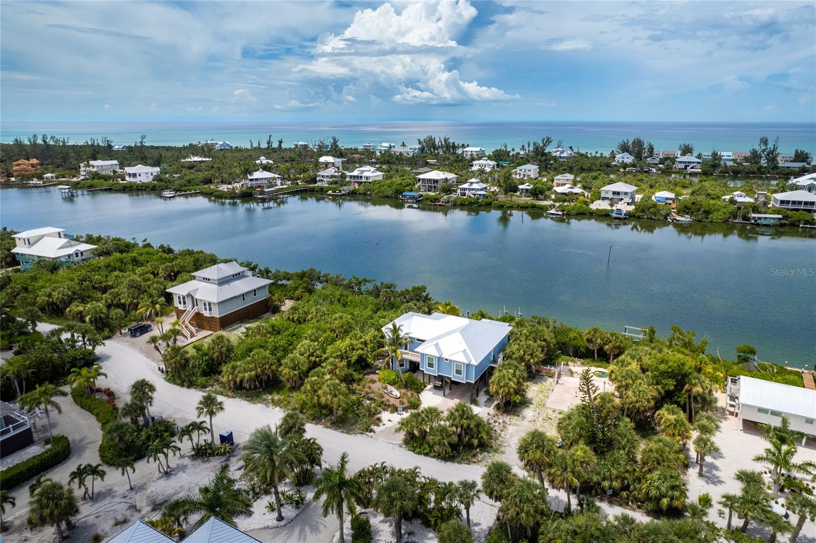 PALM ISLAND ESTATES - Residential