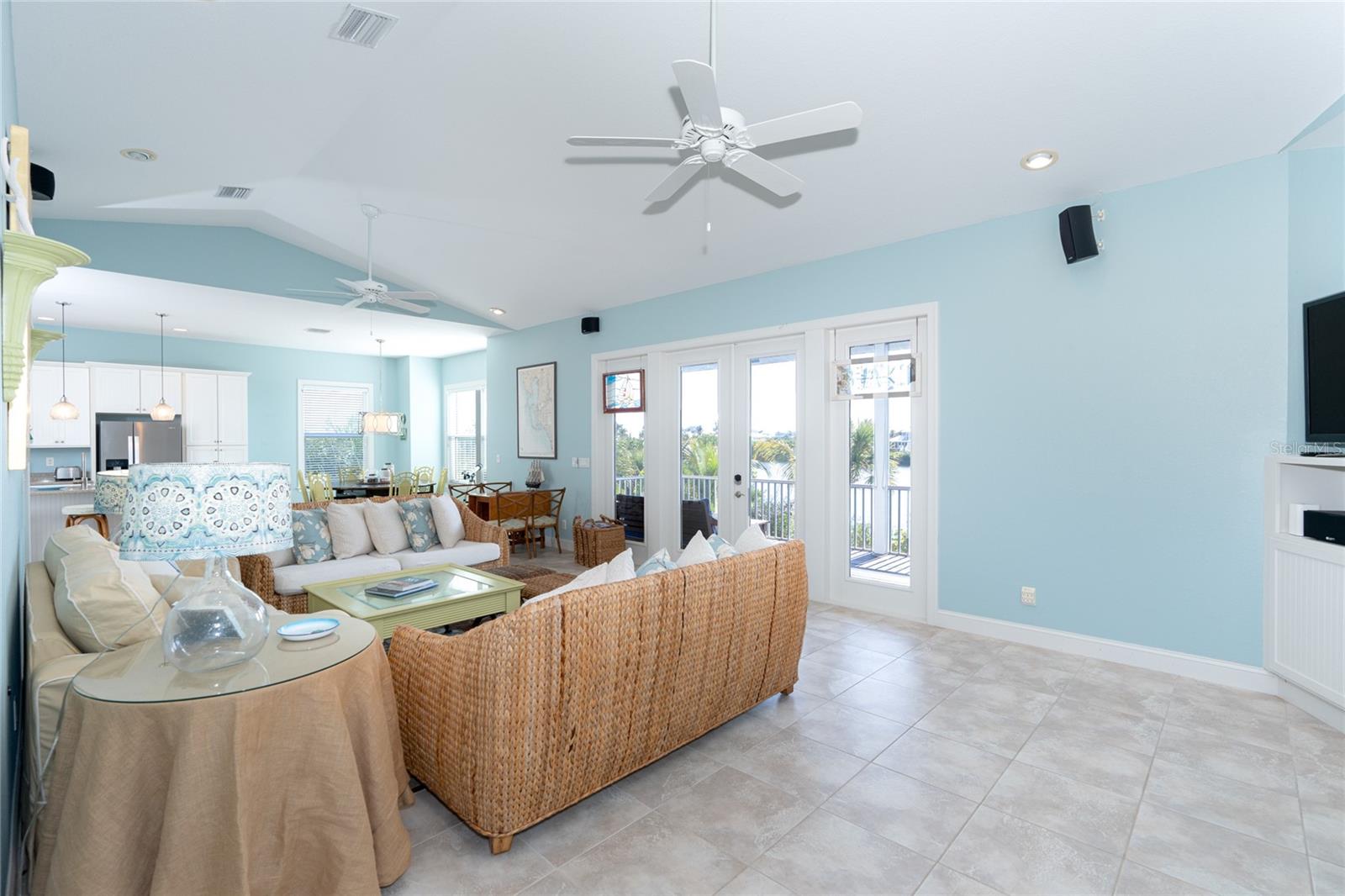 PALM ISLAND ESTATES - Residential