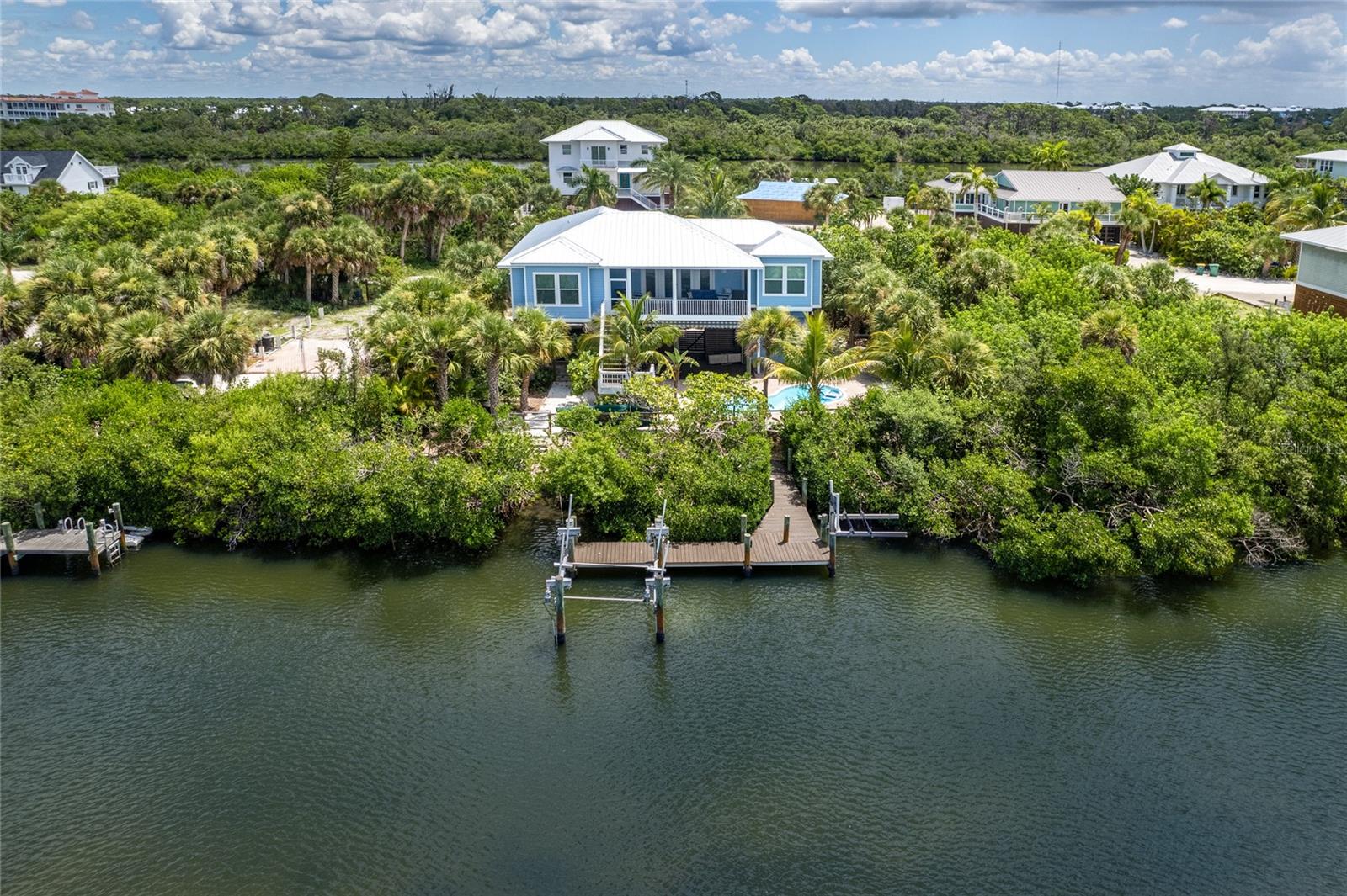 PALM ISLAND ESTATES - Residential