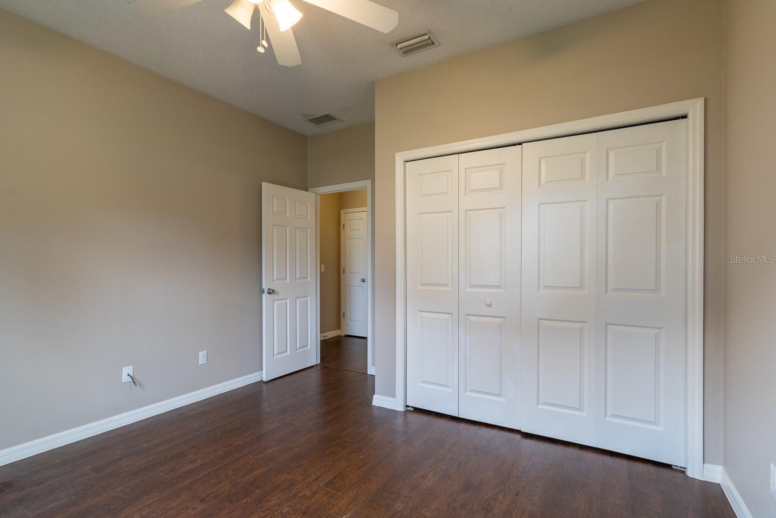 SOUTH POINTE PH 1 UNIT 5-B - Residential