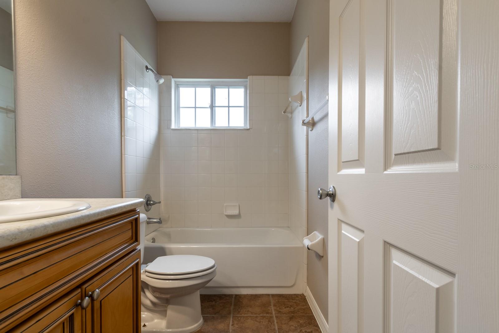 SOUTH POINTE PH 1 UNIT 5-B - Residential