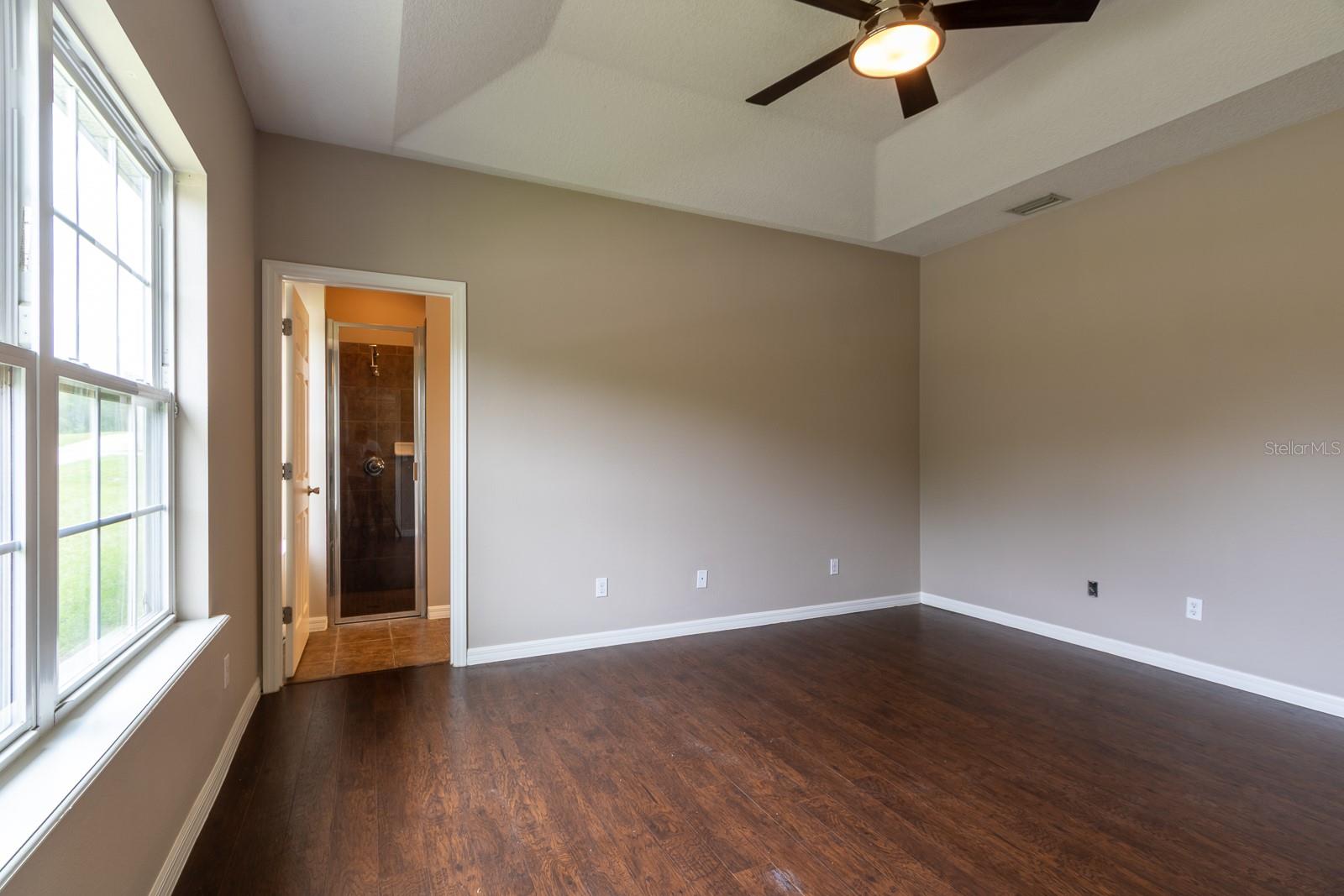 SOUTH POINTE PH 1 UNIT 5-B - Residential