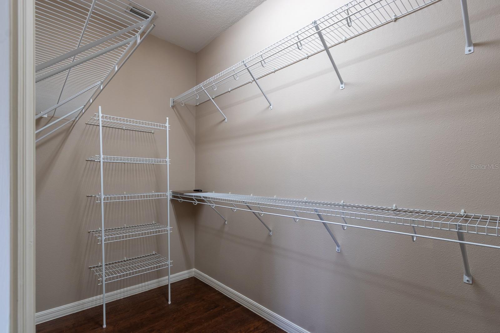 SOUTH POINTE PH 1 UNIT 5-B - Residential