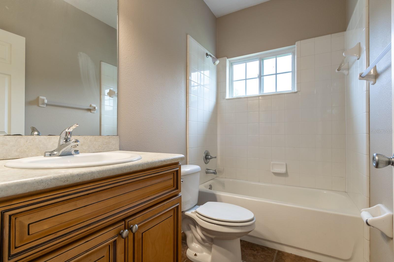 SOUTH POINTE PH 1 UNIT 5-B - Residential