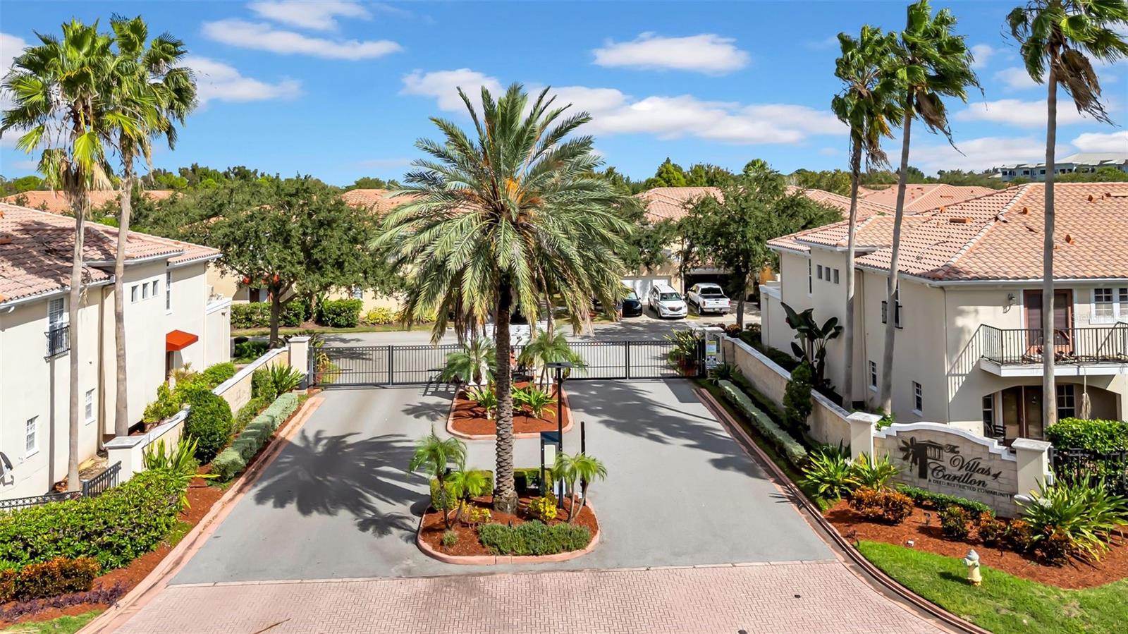 VILLAS OF CARILLON - Residential