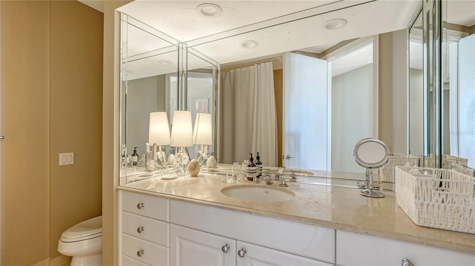 WATER CLUB 01 AT LONGBOAT KEY - Residential