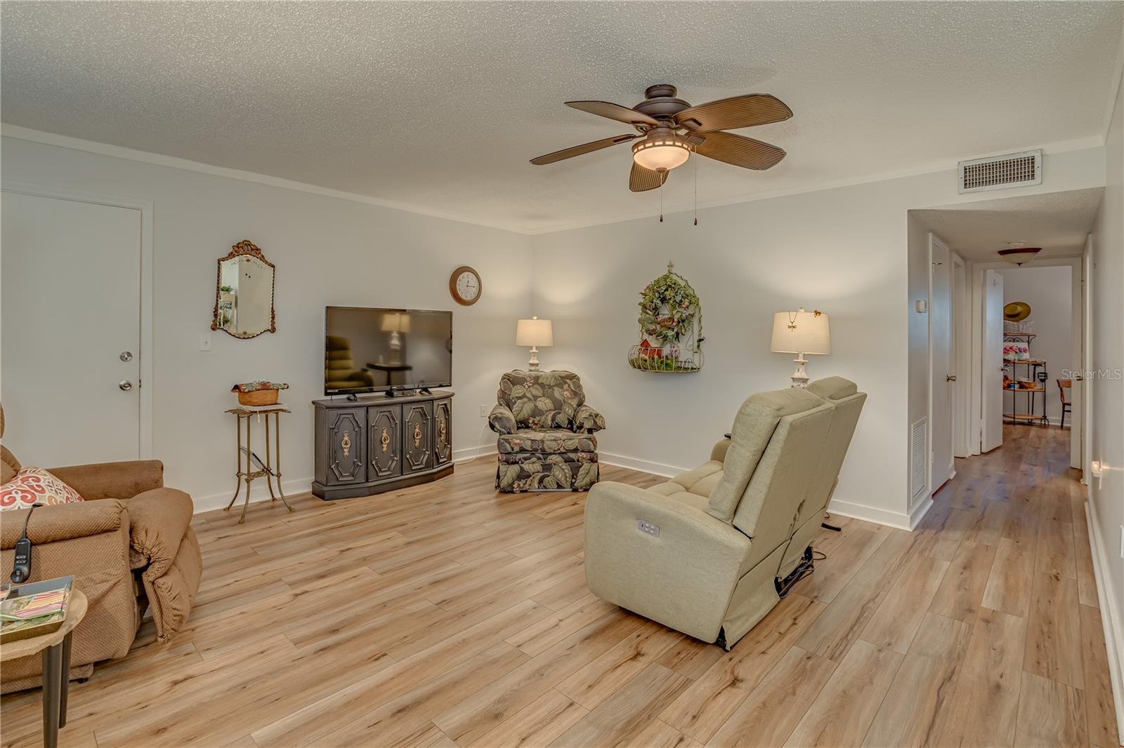 1710 BELLEAIR FOREST DRIVE A