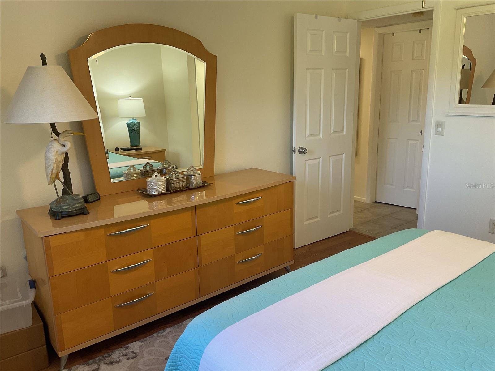 OAK FORREST - Residential