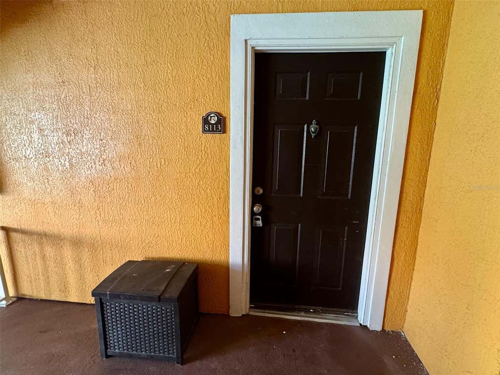 Photo of 5475 Vineland Road #8113, Orlando, FL 32811 (MLS # O6433727)