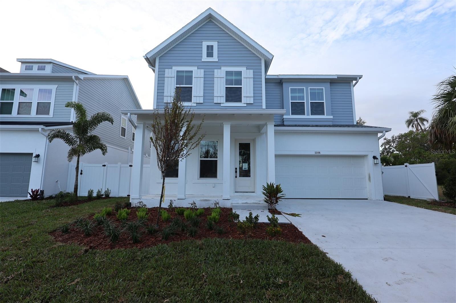 RIVERSIDE NORTH - Residential