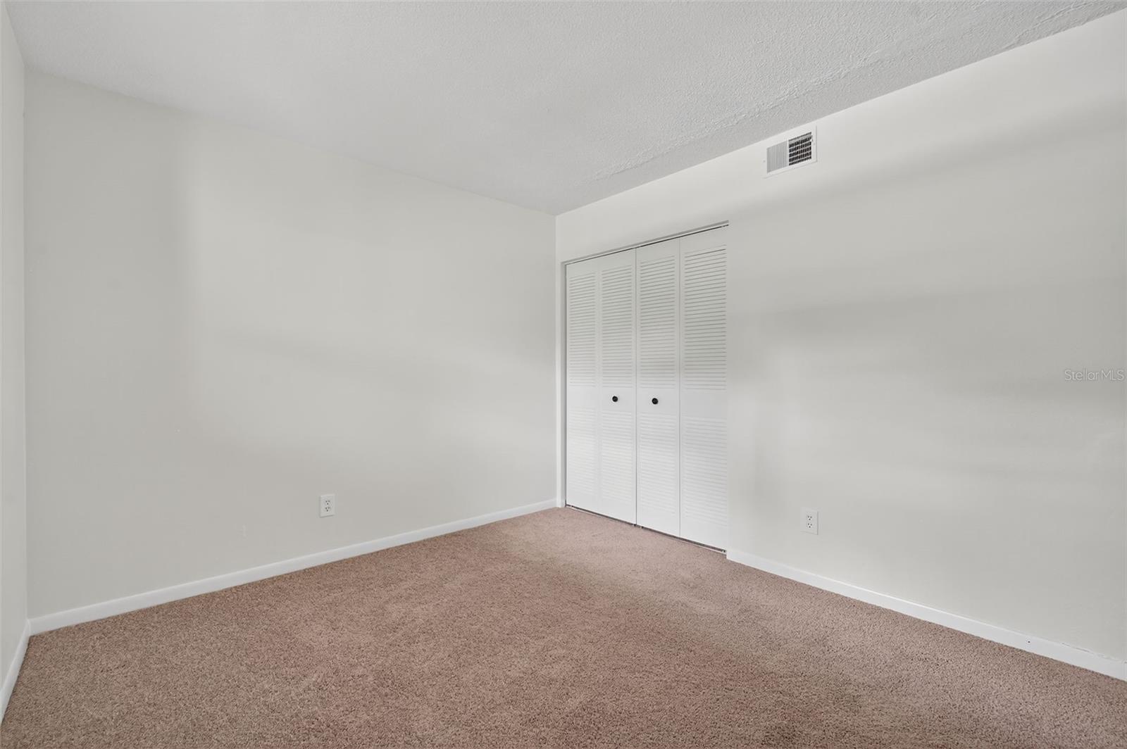 WATERS EDGE 4 CONDO - Residential
