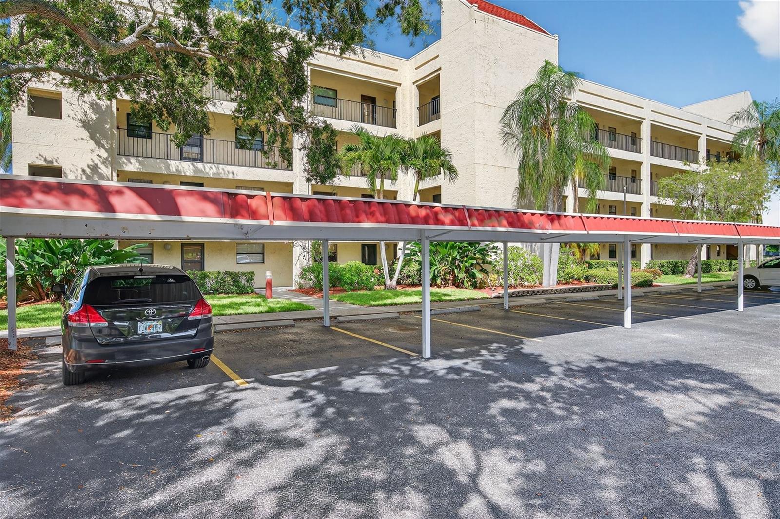 WATERS EDGE 4 CONDO - Residential