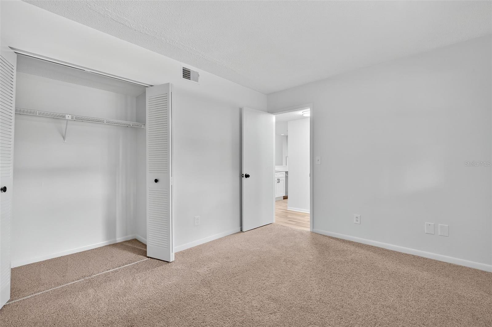 WATERS EDGE 4 CONDO - Residential