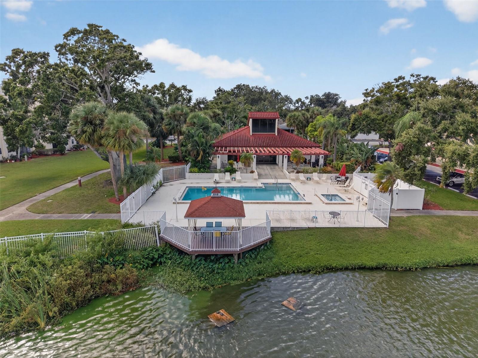 WATERS EDGE 4 CONDO - Residential