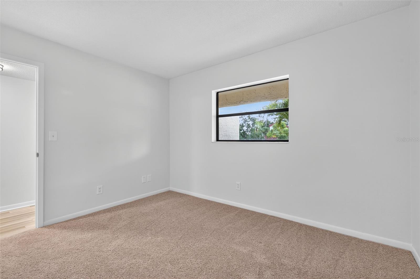 WATERS EDGE 4 CONDO - Residential