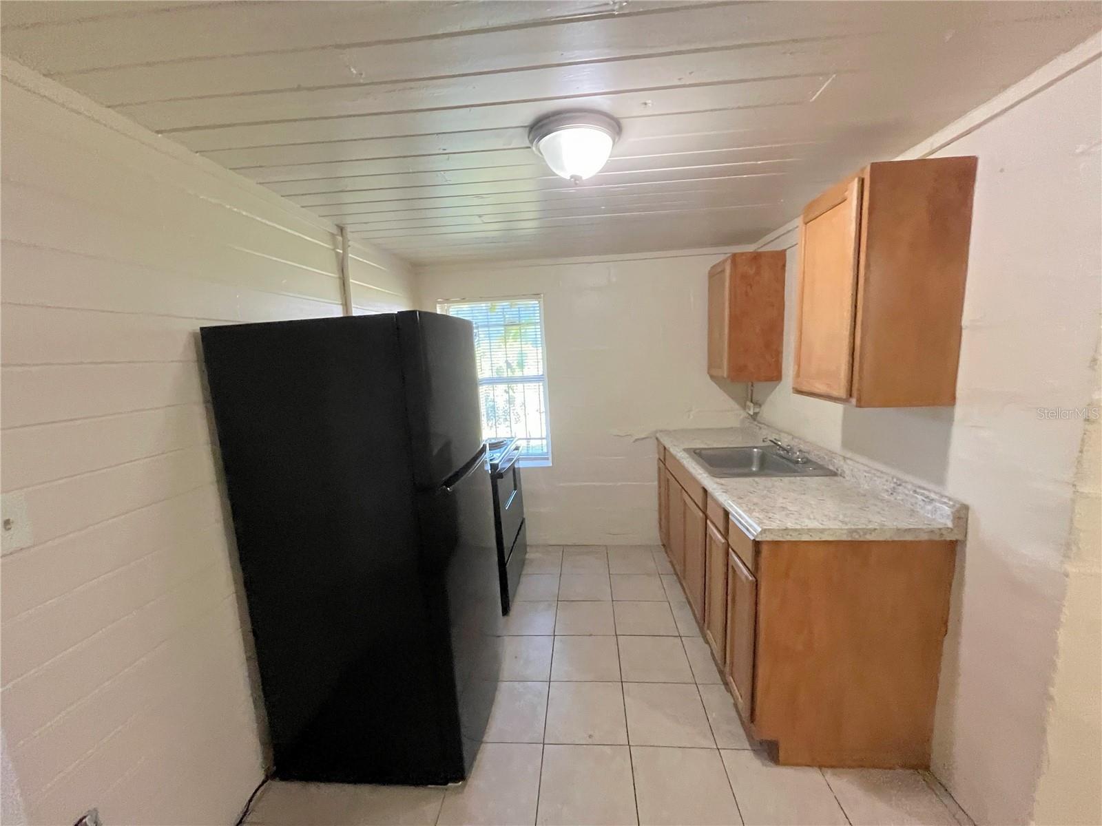 JAMES A WOODS SUB - Residential Lease