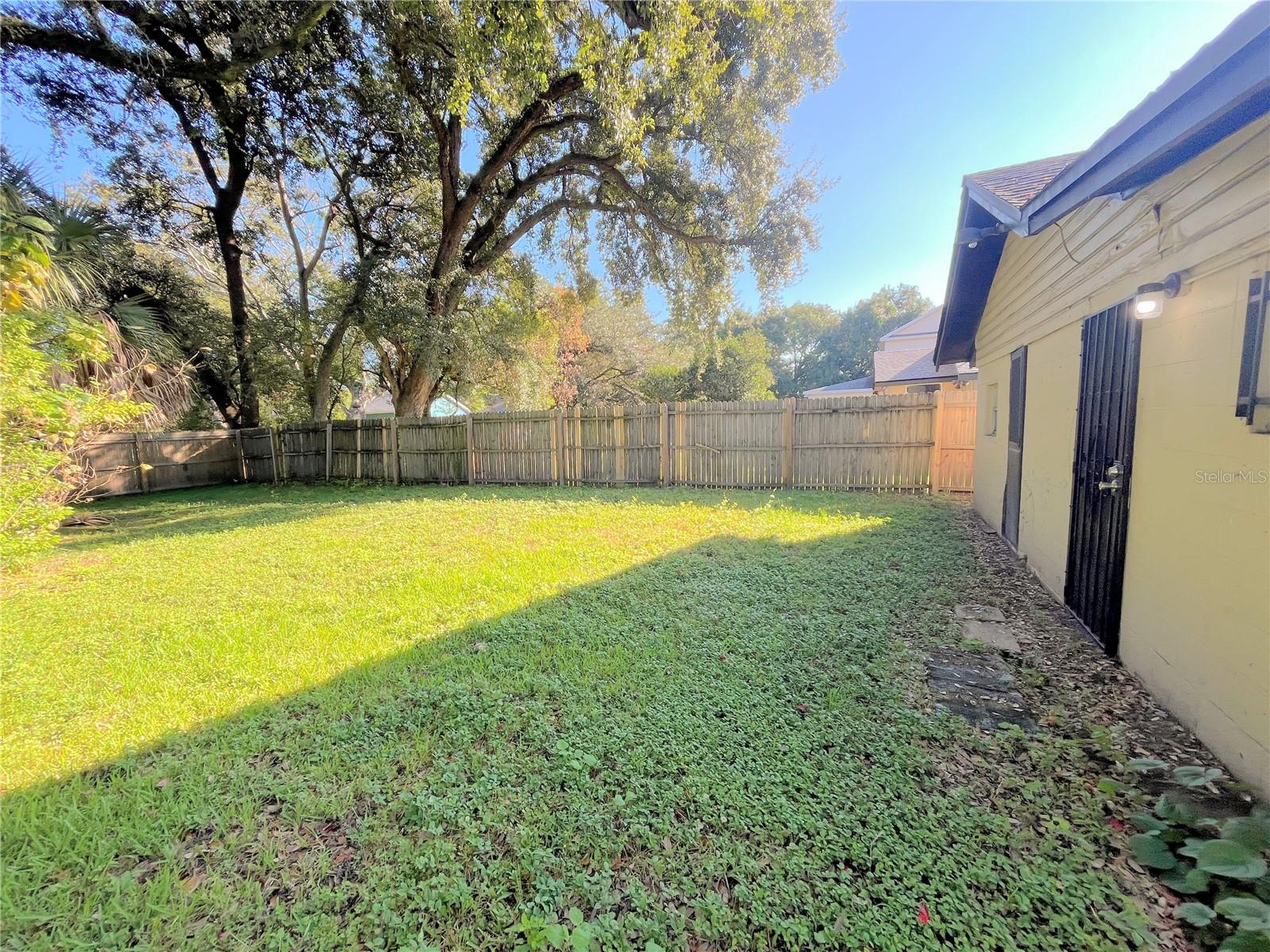 JAMES A WOODS SUB - Residential Lease