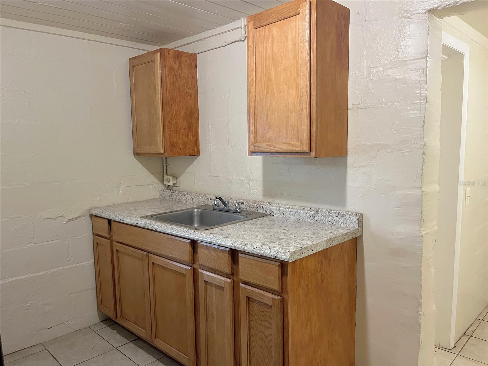 JAMES A WOODS SUB - Residential Lease