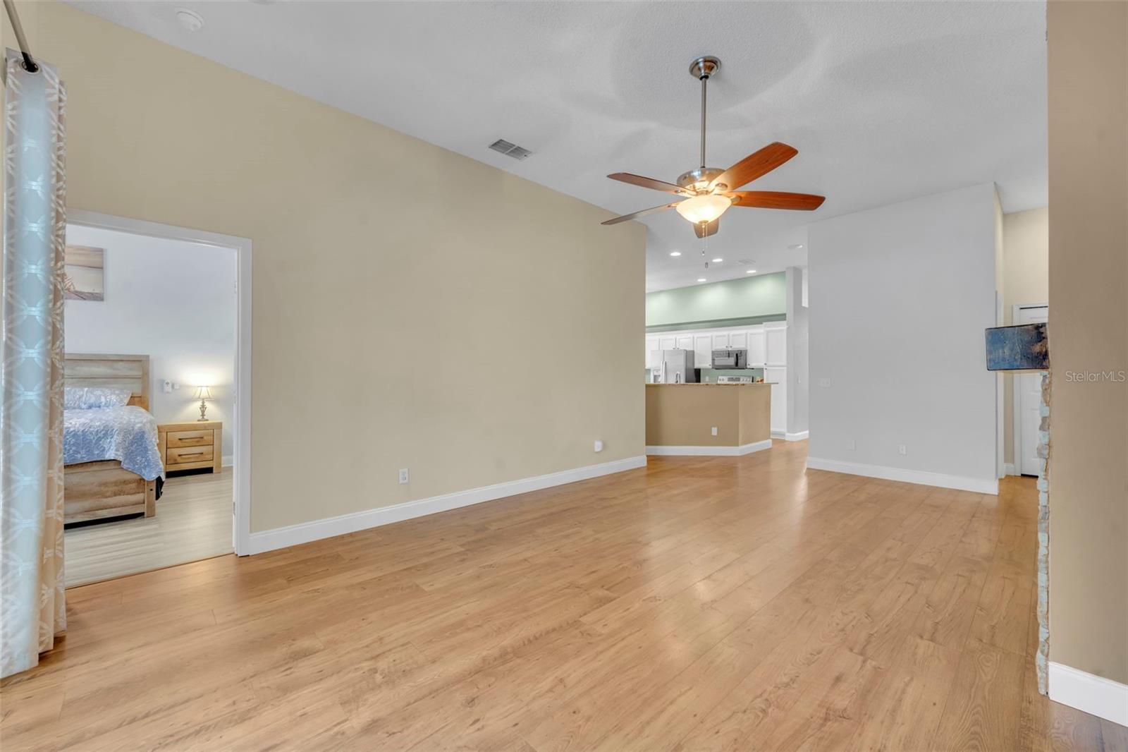 CARILLON - Residential