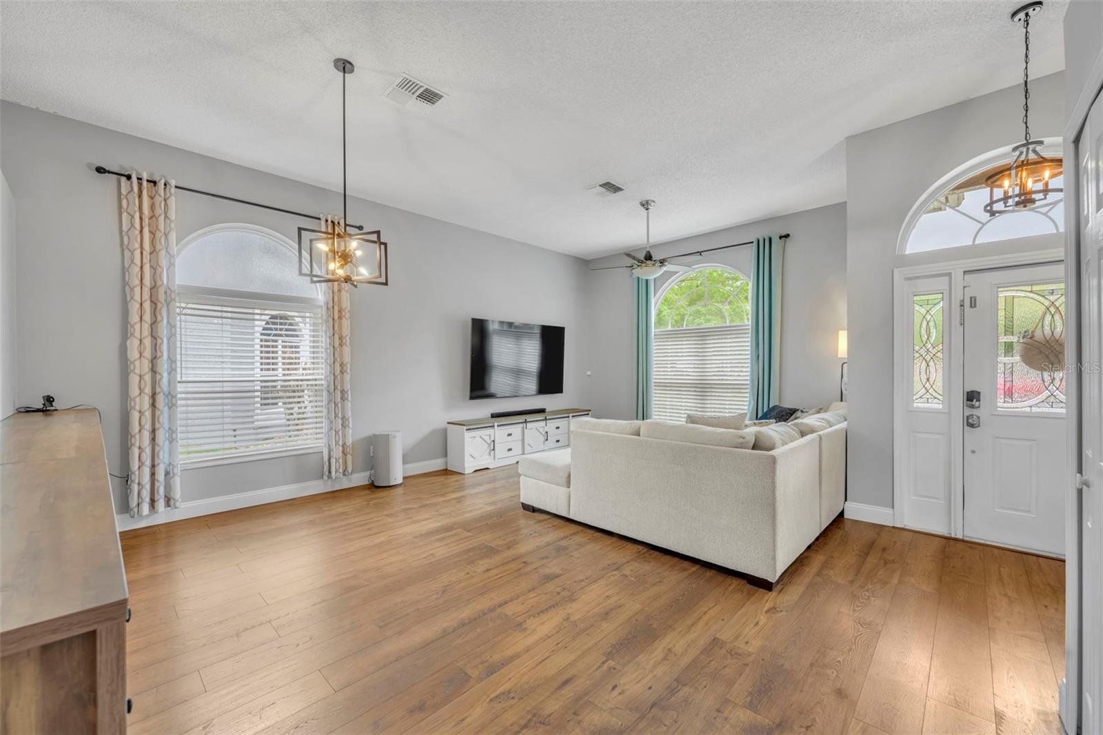 CARILLON - Residential