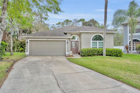 Photo of 3612 Becontree Place, Oviedo, FL 32765 (MLS # O6392008)