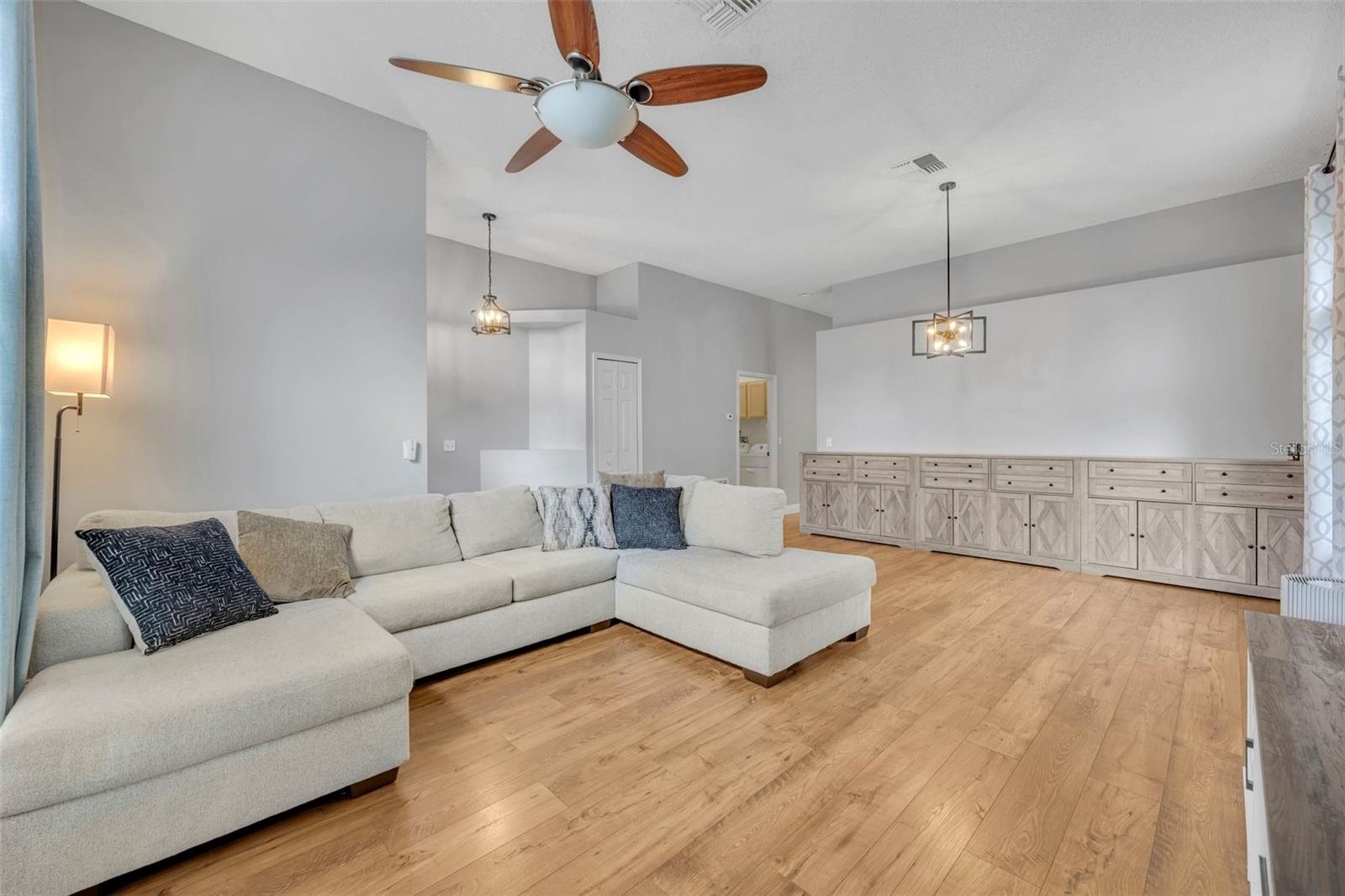 CARILLON - Residential