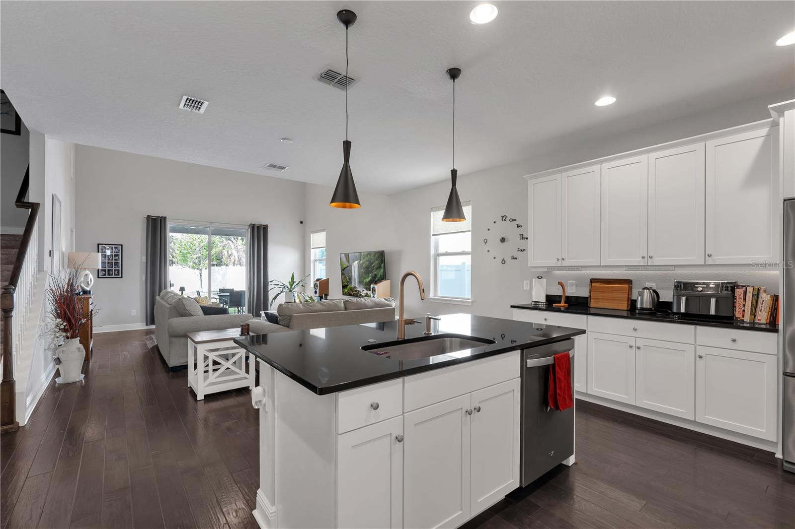 HAMLIN RESERVE - Residential